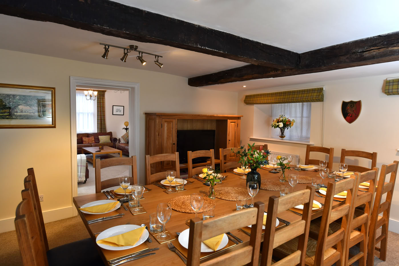Dining room looking towards sitting room